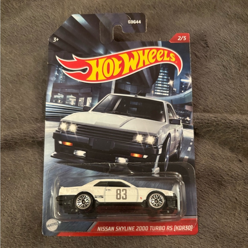 Hot Wheels Nissan Skyline 2000 Turbo RS